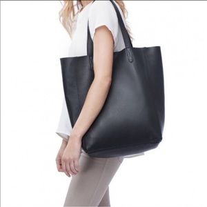 CUYANA Tall leather tote